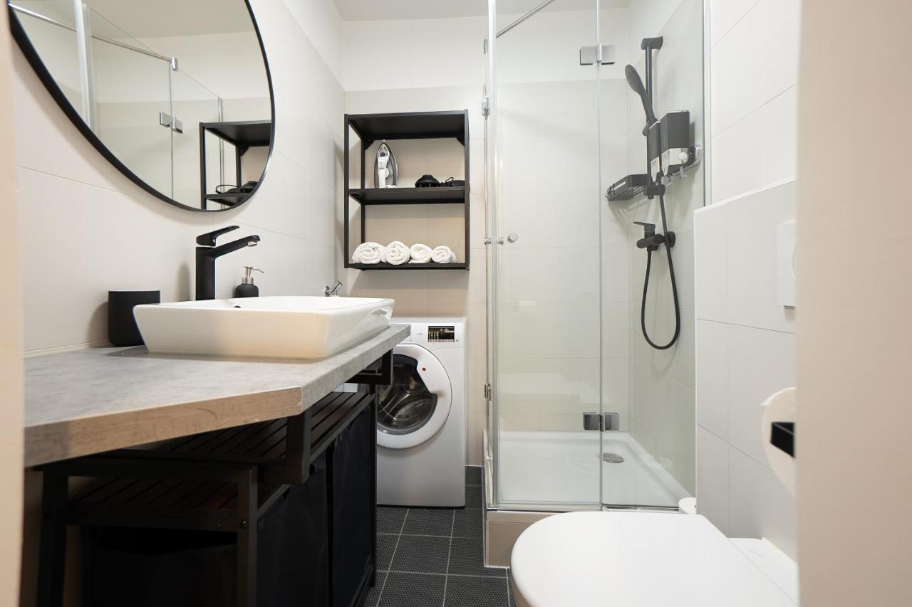 Bright Stylish In A Location Apartment Wien