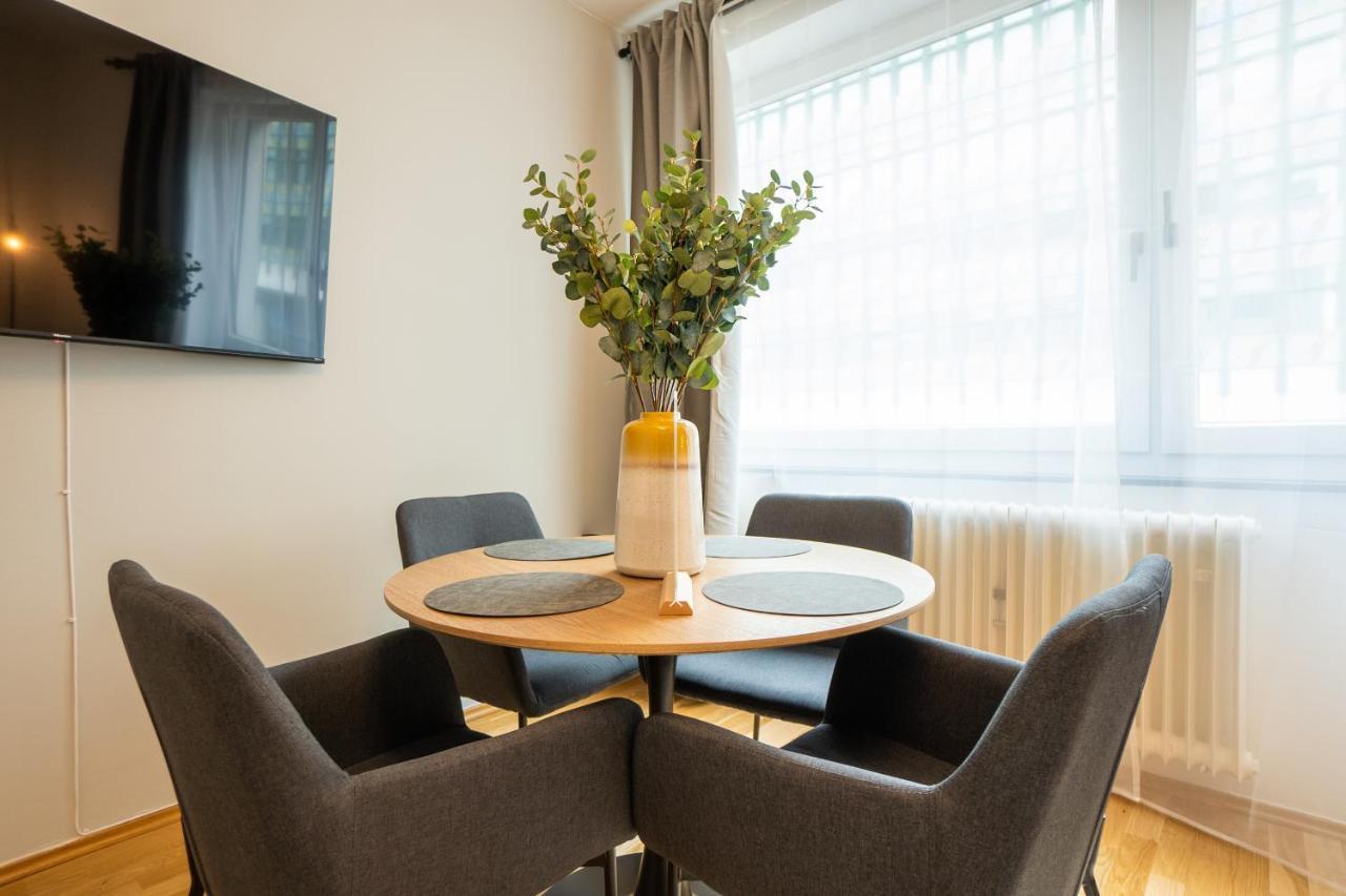 Bright Stylish In A Location Apartment Wien